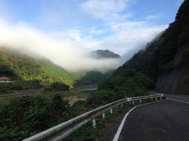 f:id:soratobu-kakuni:20131018081207j:plain f:id:soratobu-kakuni:20131018081207j:plain