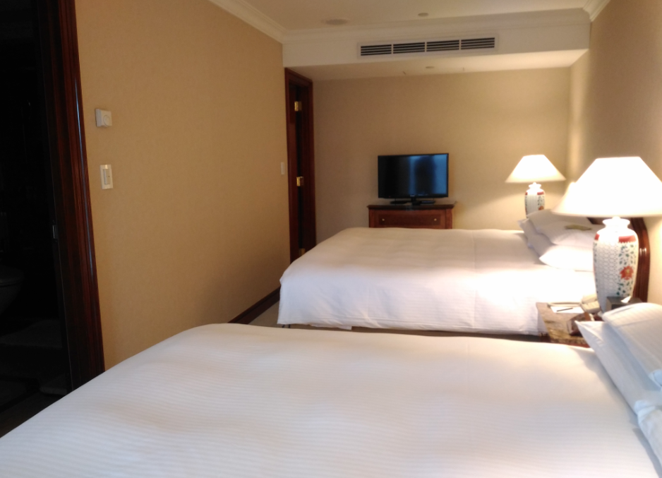 エバーグリーンローレルホテル（長榮桂冠酒店, Evergreen Laurel Hotel）のデラックススイートルーム