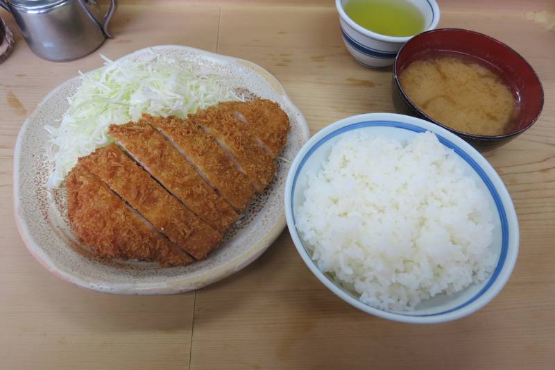 とんかつ　いもや　とんかつ定食