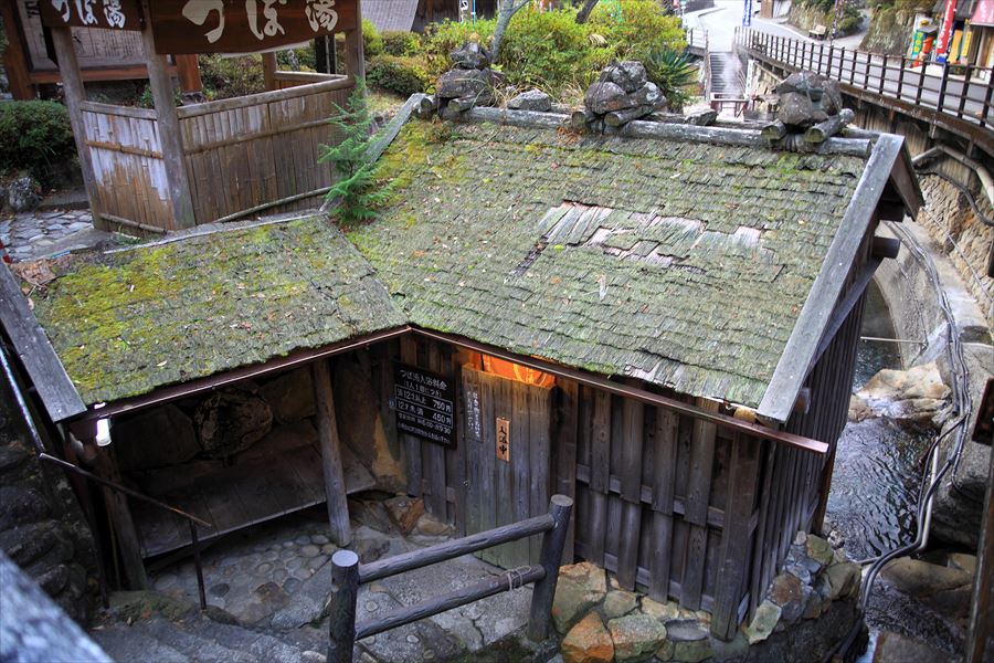 湯の峰温泉　つぼ湯