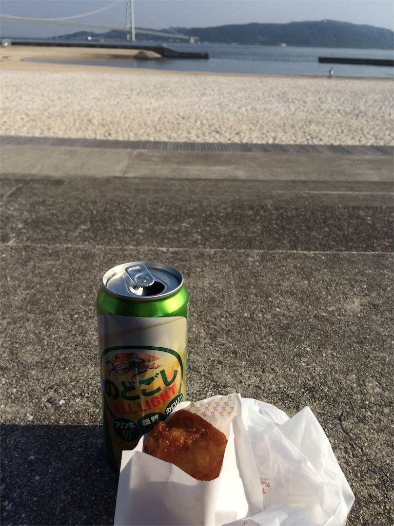 海とビールとからあげ