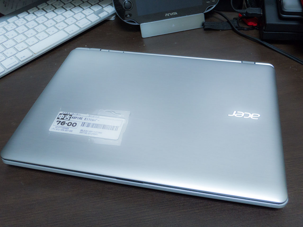 衝動に駆られたのでAcer Aspire E3-112-F14C/S(OS無し)を買っ