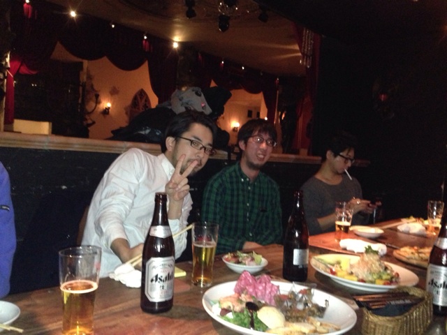 f:id:takasemika:20131216161617j:plain f:id:takasemika:20131216161617j:plain