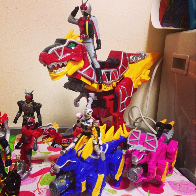 f:id:takasemika:20131217145458j:plain f:id:takasemika:20131217145458j:plain