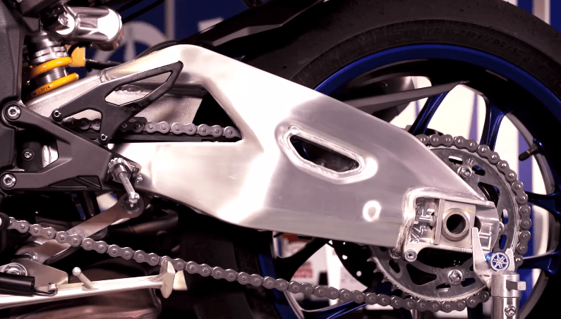 R1、R1M2015〜現行 対応(傷あり) yzf-r1_index_gallery_2025_004.jpg