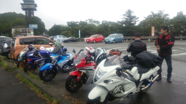 f:id:tomo-NSR250R:20150816205232j:plain f:id:tomo-NSR250R:20150816205232j:plain