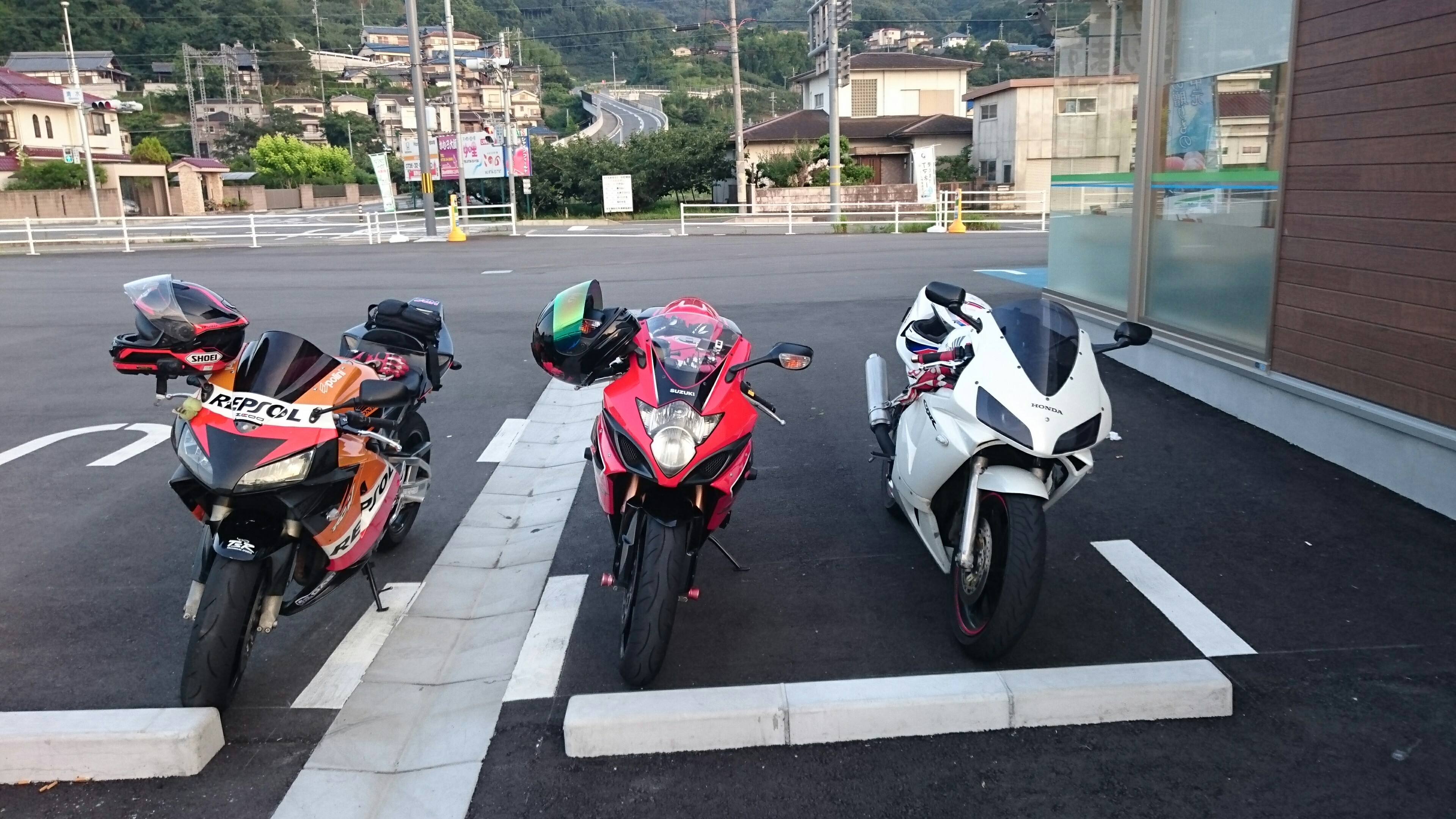 f:id:tomo-NSR250R:20160627174609j:image f:id:tomo-NSR250R:20160627174609j:image