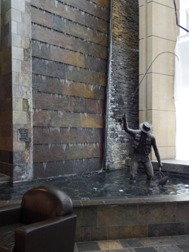 f:id:tomosaku:20150616053206j:plain f:id:tomosaku:20150616053206j:plain