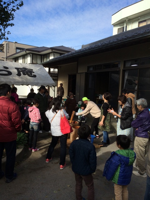 f:id:tomotaka129:20151206234423j:plain f:id:tomotaka129:20151206234423j:plain
