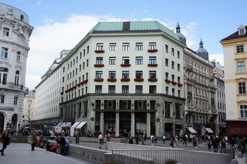 アドルフロース　ADOLFLOOS ARCHITECTURE 1903-1932 アドルフロース ADOLFLOOS ARCHITECTURE 1903-1932 （アドルフ