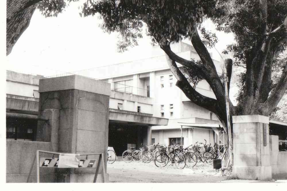 f:id:toya:20120813225013j:plain f:id:toya:20120813225013j:plain