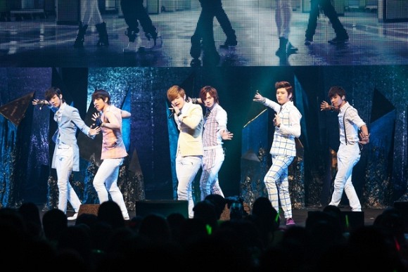 f:id:xx_2kaido_xx:20131104191301j:plain