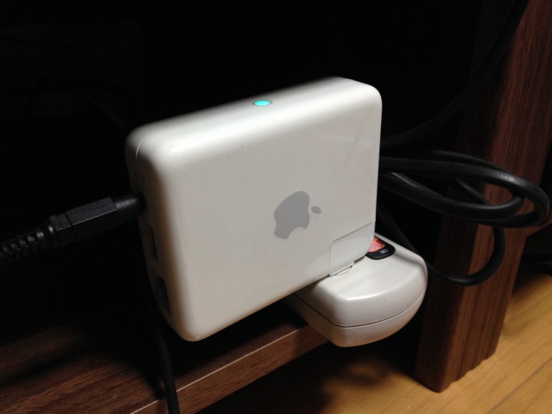 PC周辺機器 Apple - apple AirMac Express AirMac Expressを購入し、Macbook Airで快適な無線LAN