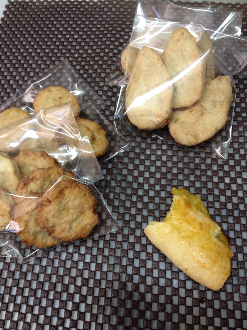 f:id:yakigashi-magoto:20140807142932j:plain f:id:yakigashi-magoto:20140807142932j:plain