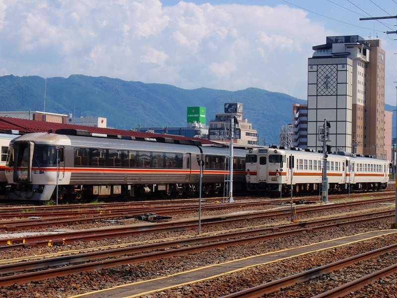 f:id:yamatsutsuji:20110920025824j:image f:id:yamatsutsuji:20110920025824j:image