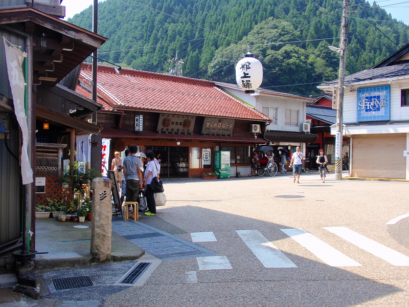 f:id:yamatsutsuji:20111116235942j:image f:id:yamatsutsuji:20111116235942j:image