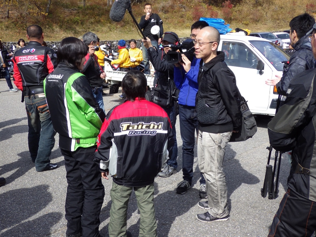 f:id:yasaigun:20151101174606j:plain f:id:yasaigun:20151101174606j:plain