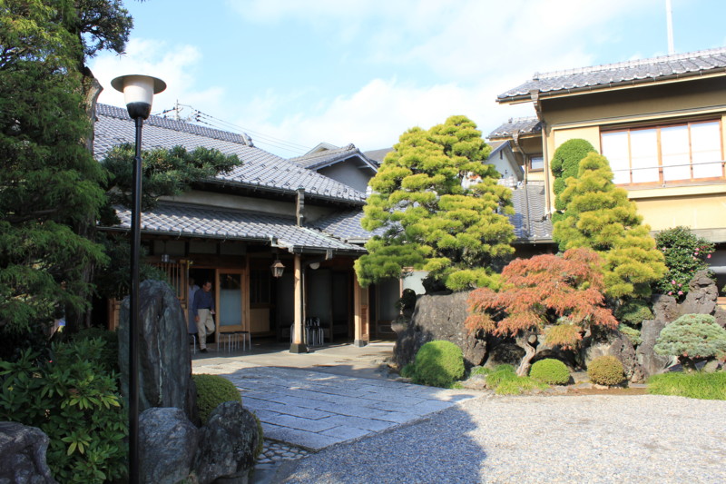 f:id:yasuhiroichigo:20111123222005j:image f:id:yasuhiroichigo:20111123222005j:image