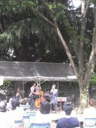 f:id:yayoi-k:20110612152700j:image:w300 f:id:yayoi-k:20110612152700j:image:w300