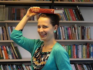図書館を使って、頭を使え 図書館を使って、頭を使え
