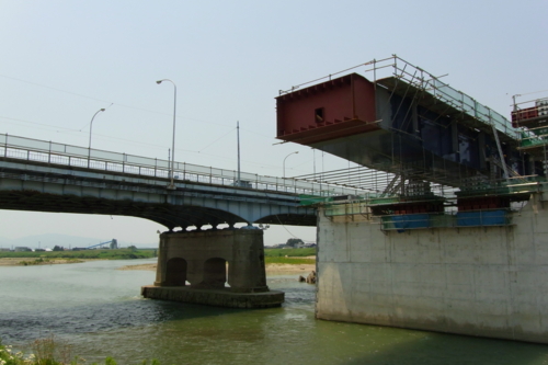 富山大橋(建設中) Yasublog