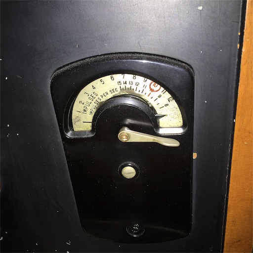A-504 ダイヤル式電話機 クリーム USED （ジャガー 420G 