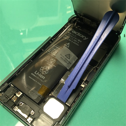 iPhone バッテリー無し運用が可能か→出来るが… - A2 Laboratory. Work
