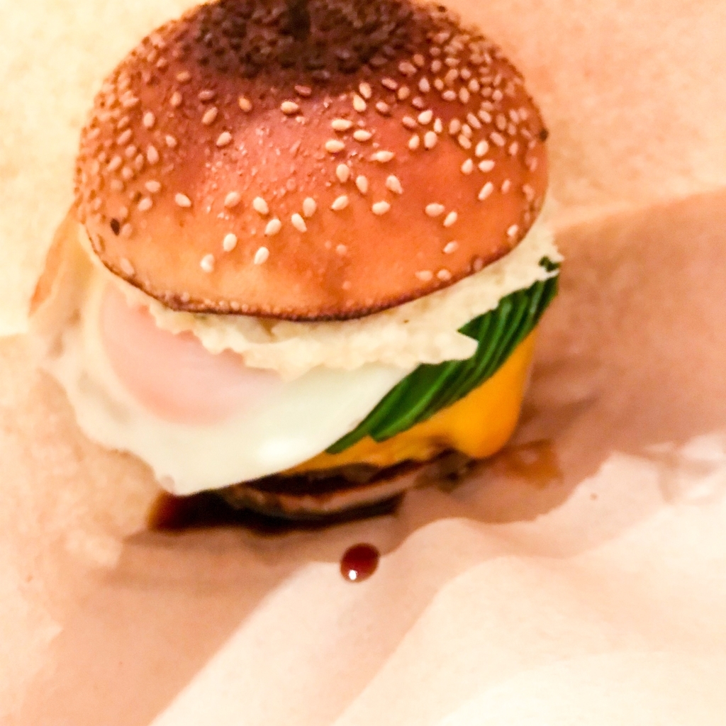 fledged burger アボチー+目玉焼き