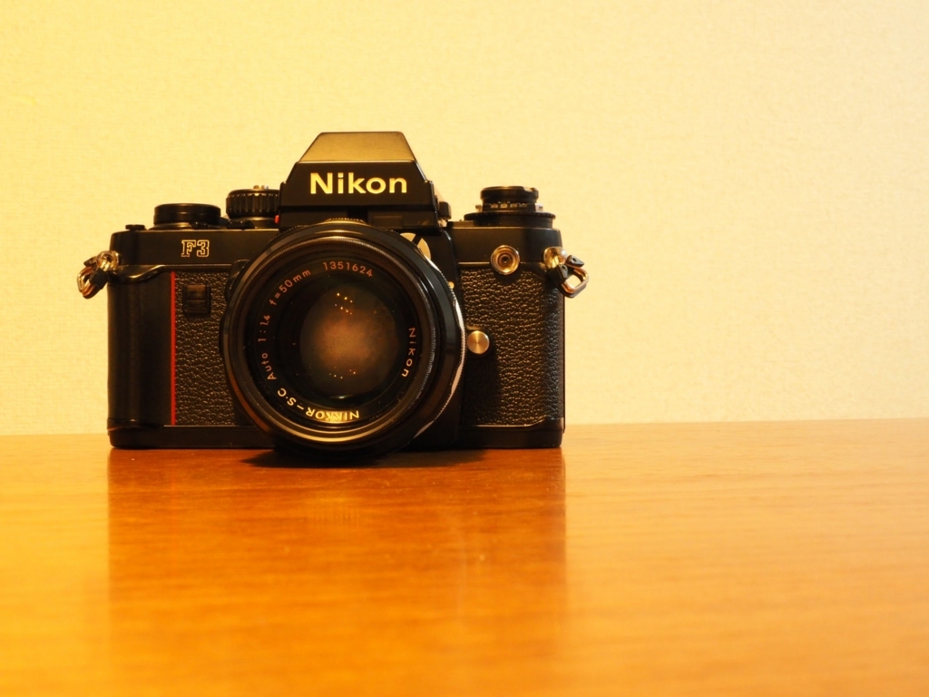 Nikon F3