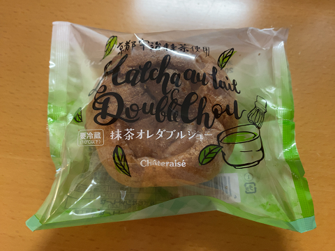 シャトレーゼのシュークリーム