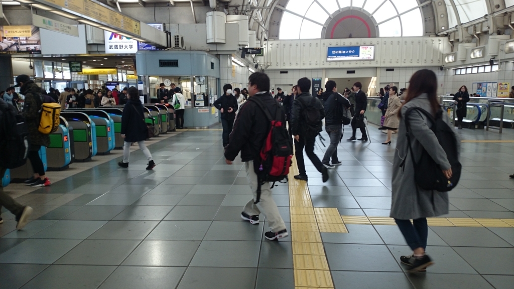 f:id:AKI1200:20171123192830j:plain