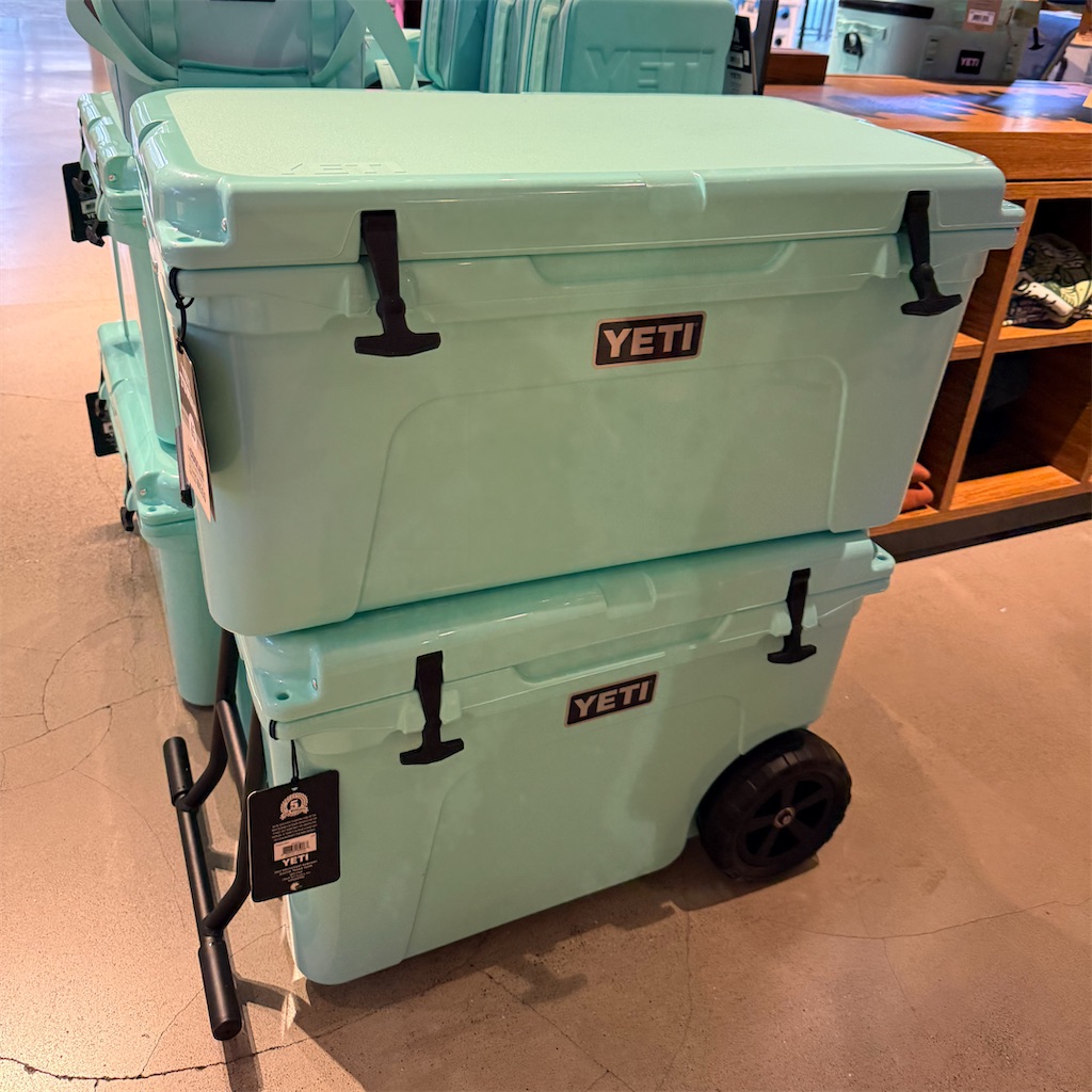 アラモアナショッピングセンター・YETI 