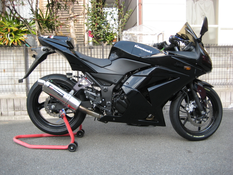Ninja250Rフェンダーレス化1 - AMX-002の暇つぶし日記 Swift
