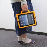 THE NEW iPad 第三世代 iPad2 オレンジ 使いやすさ重視 ハンドル付ケース AGLOW GRAB