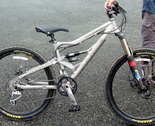 YSくんのBIKE「JAMIS DAKAR XAM 1.0」 - avoclimbs