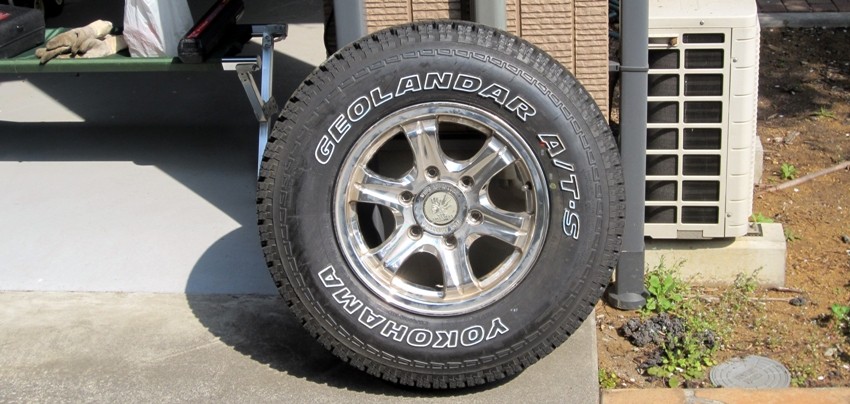 Yokohama Geolandar A T S 215 80r15 Avoclimbs