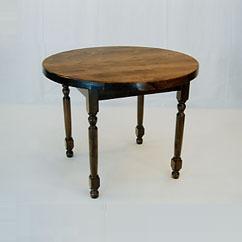 カスティリアン・スタイル（スペイン家具） - アビヤントジャポン語り部長