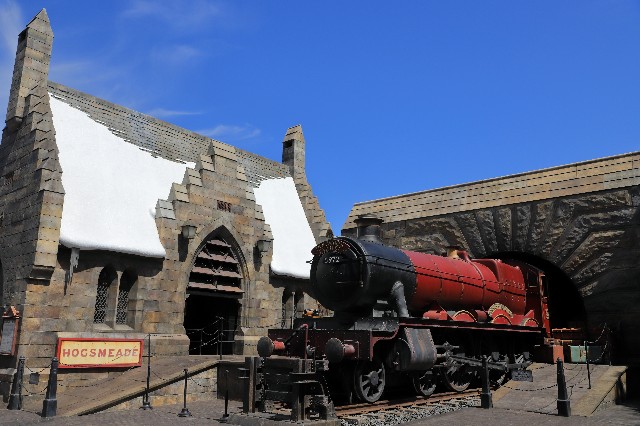 Usj ハリーポッター 公式 ユニバ ホグワーツ城 Usj ハリー