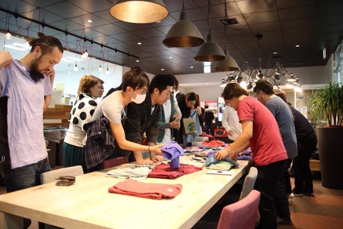 11997191_728393007304068_1362680825_n