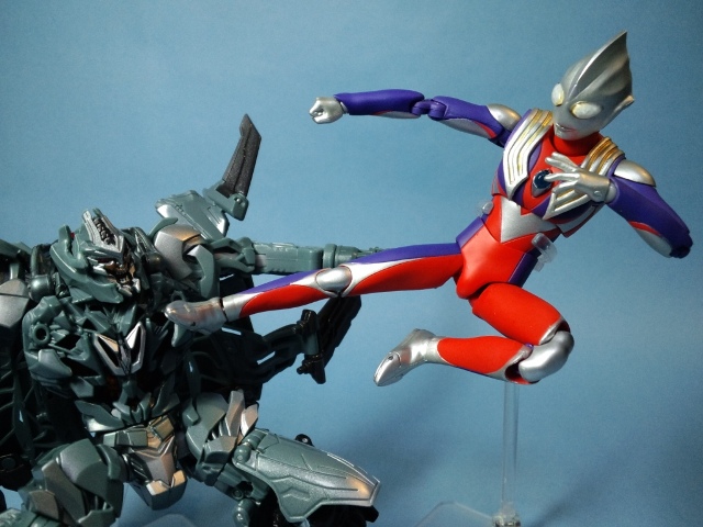 ULTRA ACT ウルトラマンティガ マルチタイプ レビュー - 多々