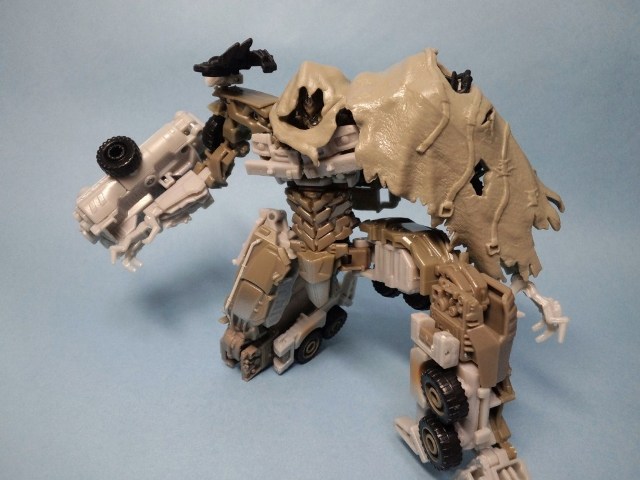 トランスフォーマー ダークサイド・ムーン DD-01 メガトロン - 多々