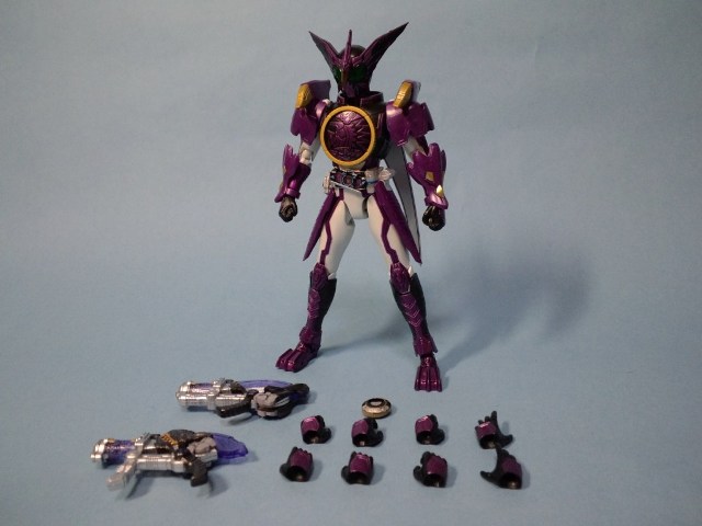 SHFiguarts 仮面ライダーオーズ プトティラコンボ Amazon.com: S.H.Figuarts Kamen Rider Masked Rider OOO