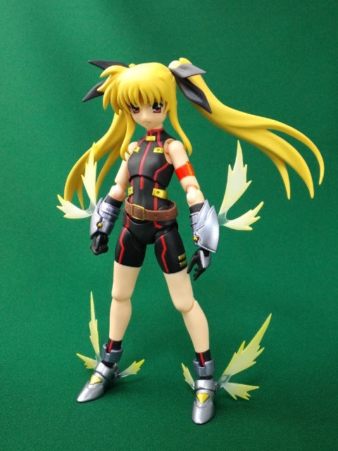 専用ページ　figma フェイト・テスタロッサ Amazon.co.jp: figma 魔法少女リリカルなのは The MOVIE 2nd A's