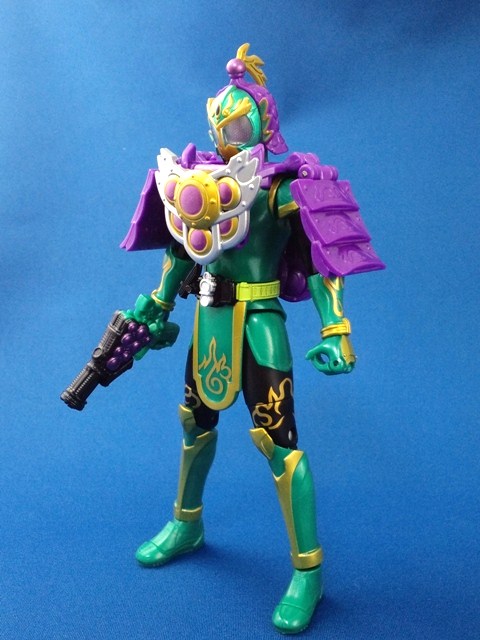 アームズチェンジシリーズ03 仮面ライダー龍玄 ブドウアームズ レビュー】 バンダイ アームズチェンジシリーズ03 仮面ライダー