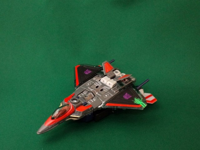 SD-01 デストロン航空戦略兵 ナイトスクリーム - 多々買いは数だ
