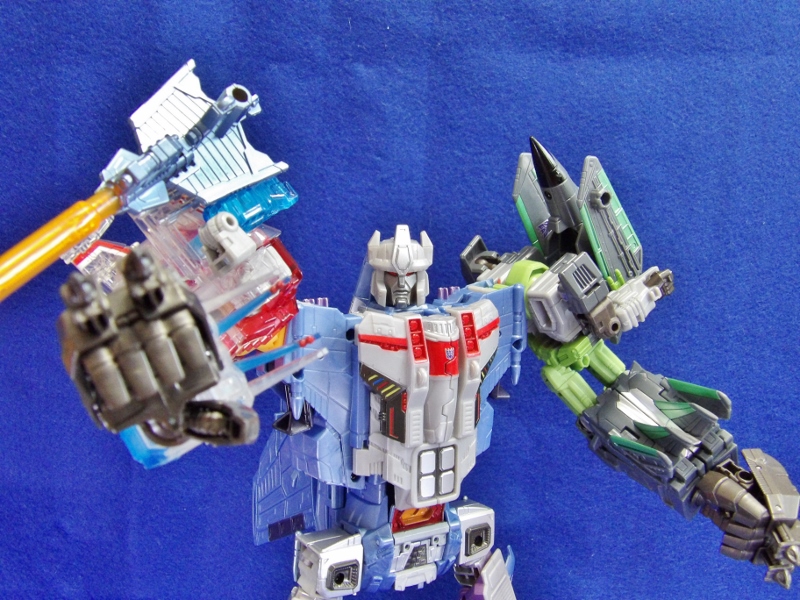 UW06_00_GRANDGALVATRON_00-2.jpg