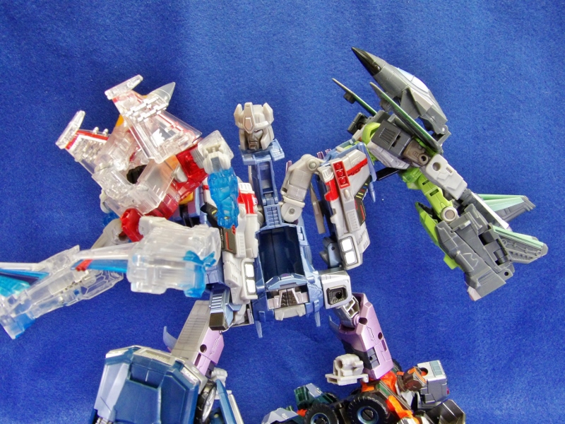 UW06_00_GRANDGALVATRON_22.jpg
