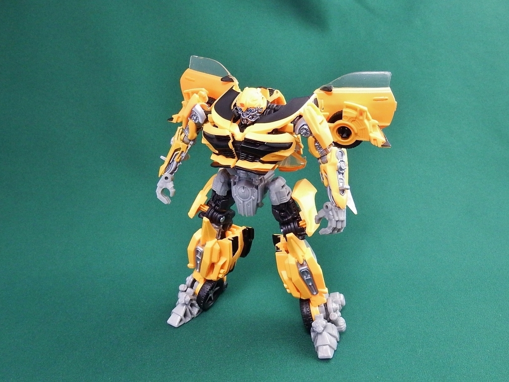 MB-18 ウォーハンマーバンブルビー - 多々買いは数だよ兄者