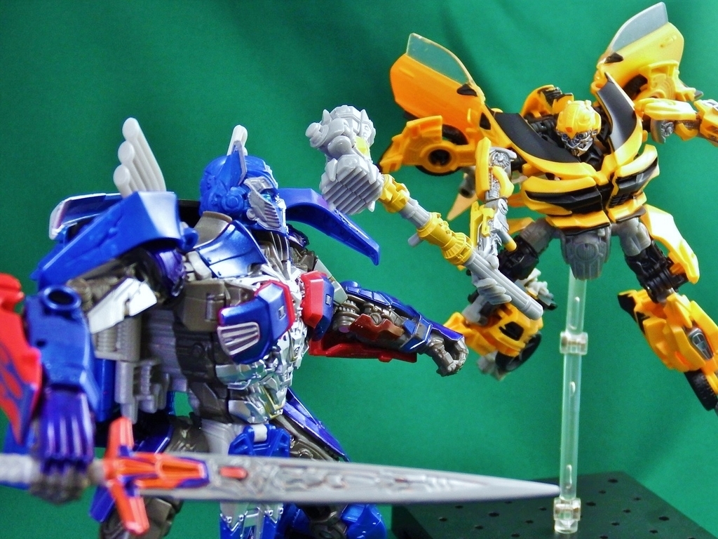 MB-18 ウォーハンマーバンブルビー - 多々買いは数だよ兄者