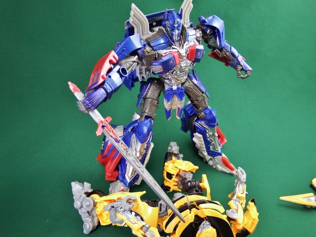 MB-18 ウォーハンマーバンブルビー - 多々買いは数だよ兄者